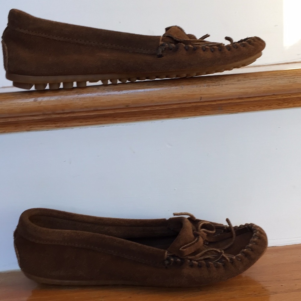 Minnetonka leather moccasins brown/dark br. string